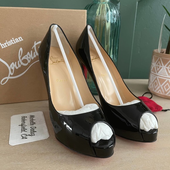 Christian Louboutin Shoes - Christian Louboutin Very Prive Patent Black 40.5